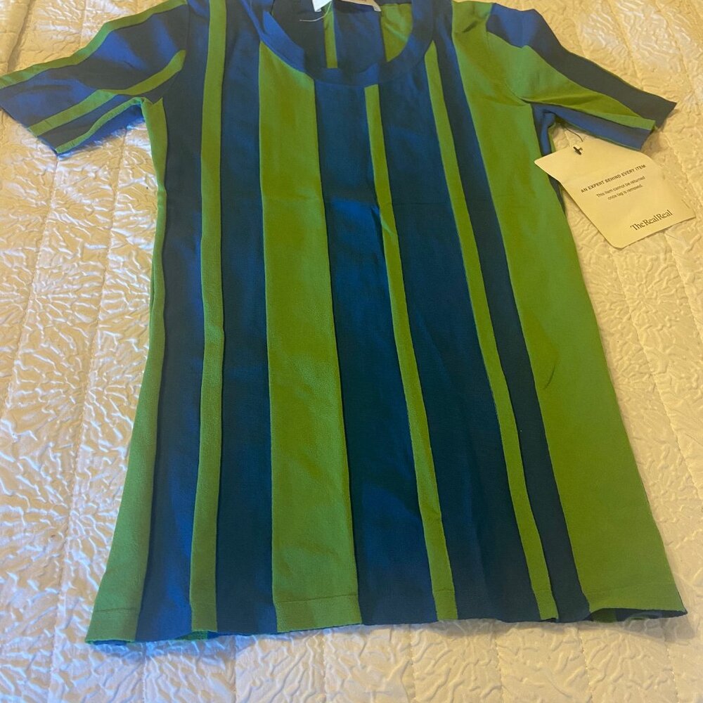 NWT Beautiful Diane Von Furstenberg Top - Size M